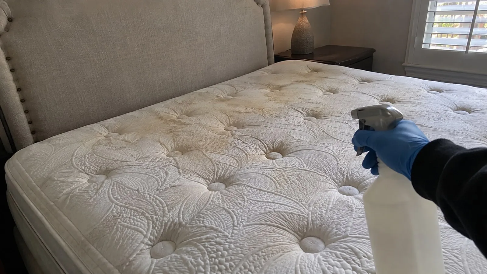 Know When a Mattress Needs Professional Cleaning